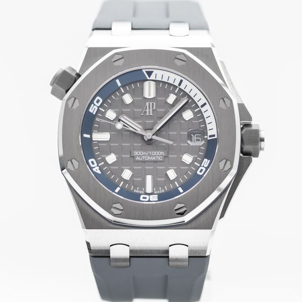 Audemars Piguet Royal Oak Offshore 15720ST.OO.A009CA.01